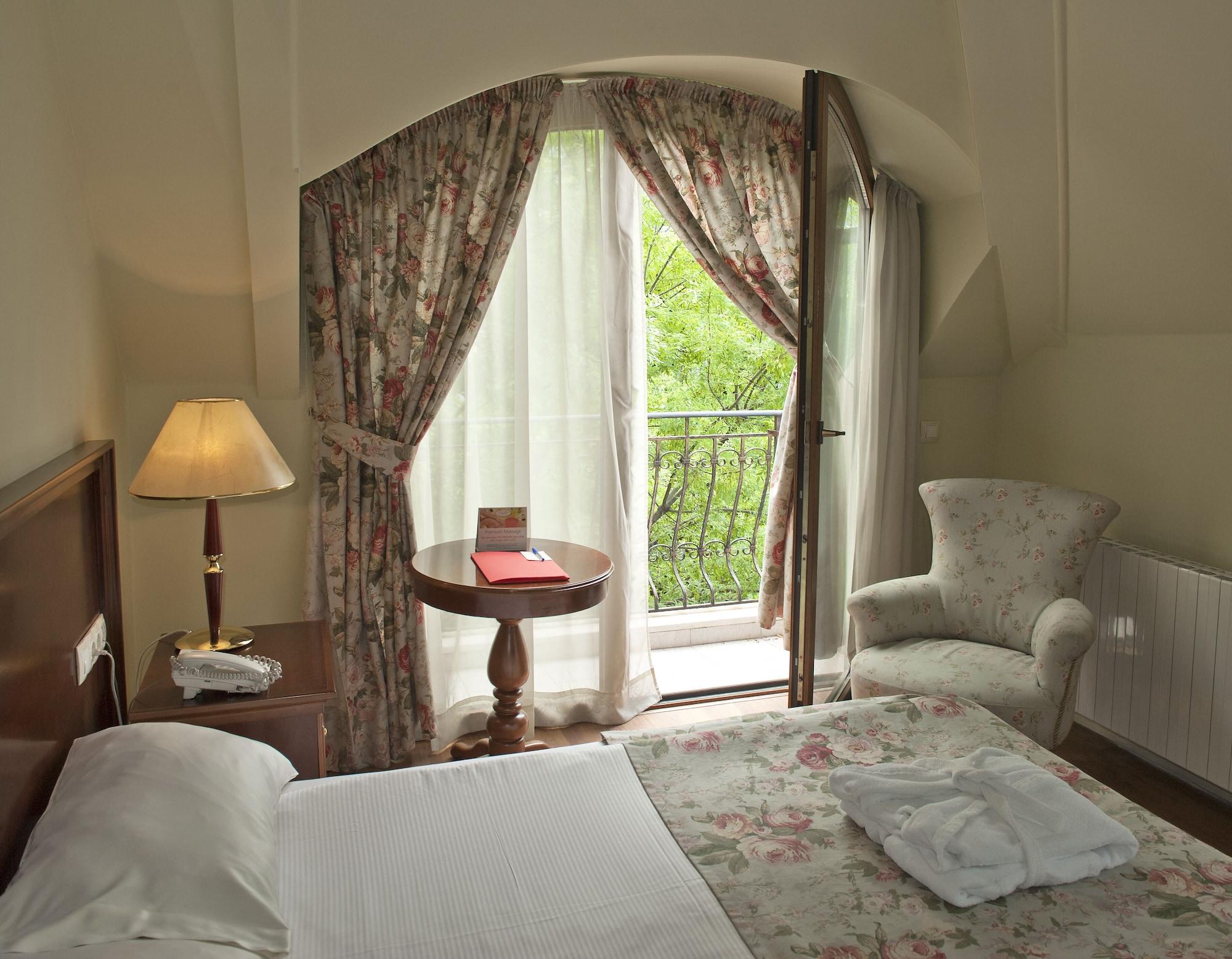 Oborishte 63,The Art Boutique Hotel By Sandglass صوفيا المظهر الخارجي الصورة