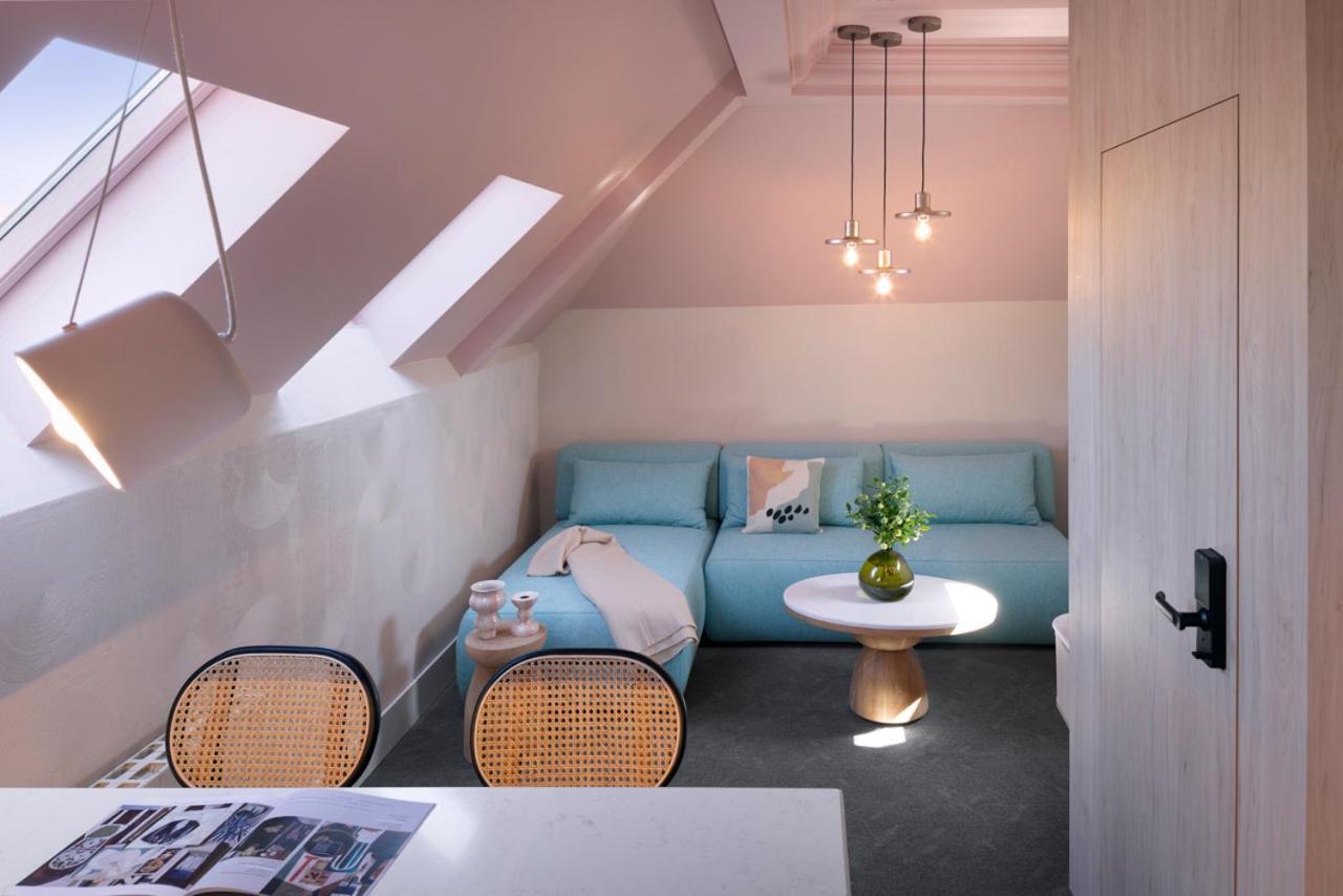 Oborishte 63,The Art Boutique Hotel By Sandglass صوفيا الغرفة الصورة